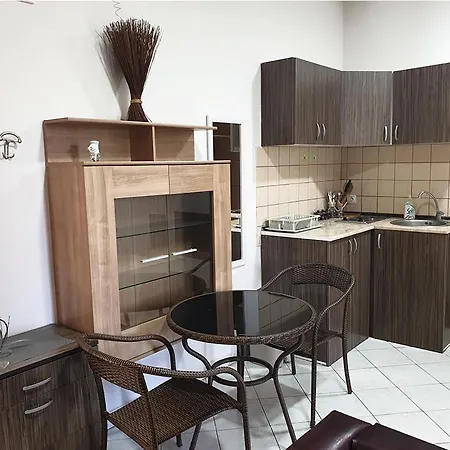 Atrijum アパティン